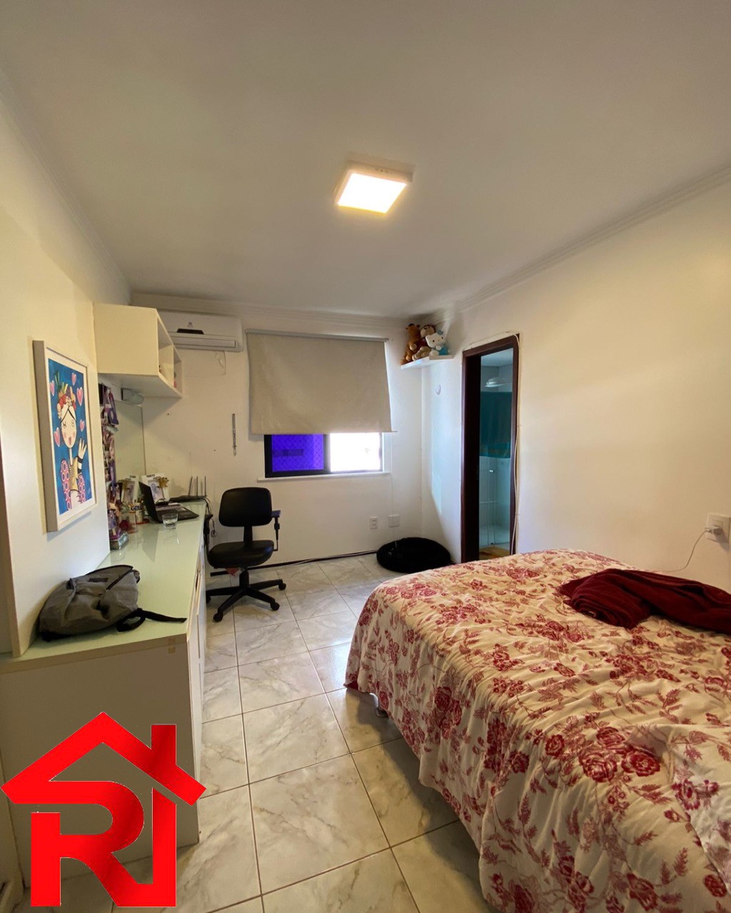 Apartamento à venda com 4 quartos, 187m² - Foto 6