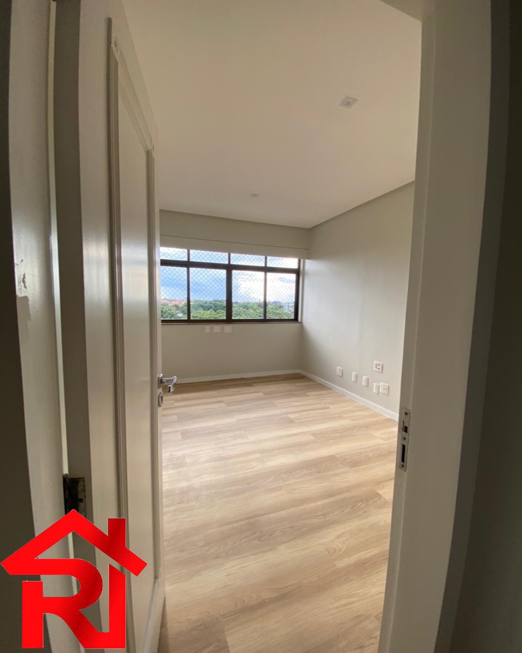 Apartamento à venda com 4 quartos, 300m² - Foto 16