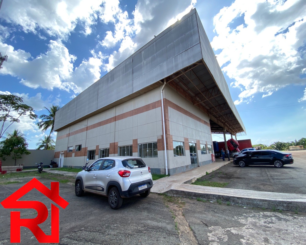 Depósito-Galpão-Armazém para alugar, 50000m² - Foto 1