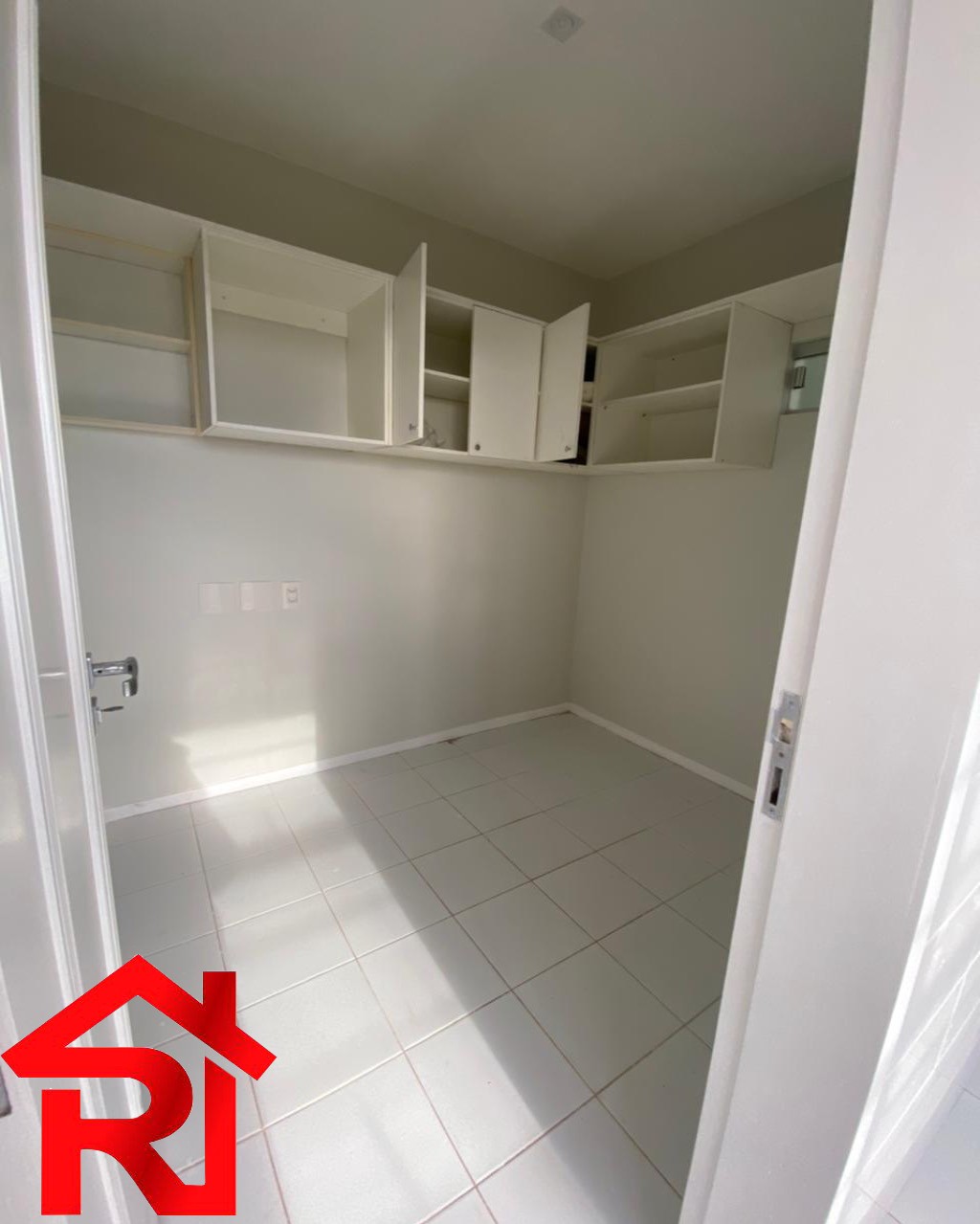 Apartamento à venda com 4 quartos, 300m² - Foto 27