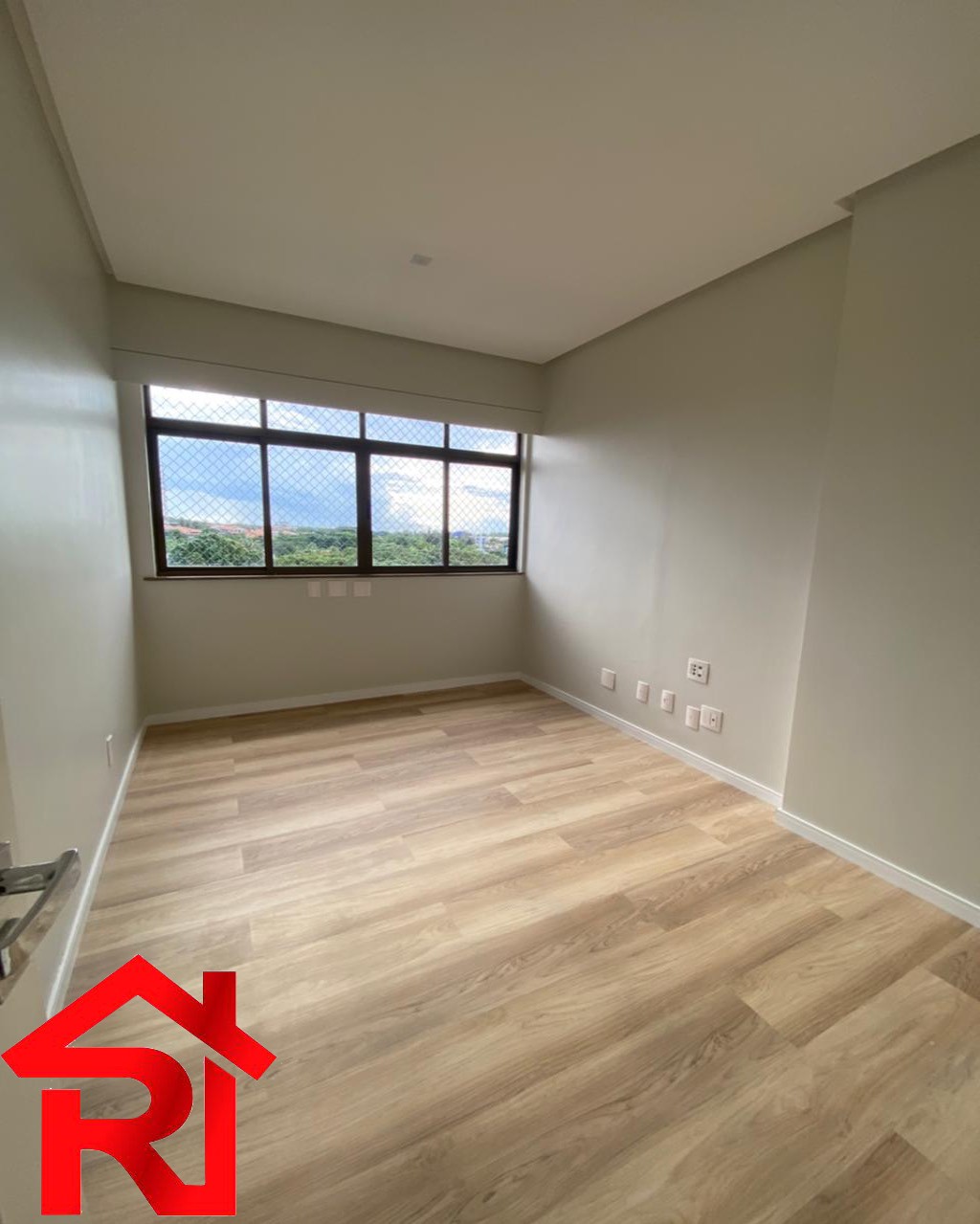 Apartamento à venda com 4 quartos, 300m² - Foto 15