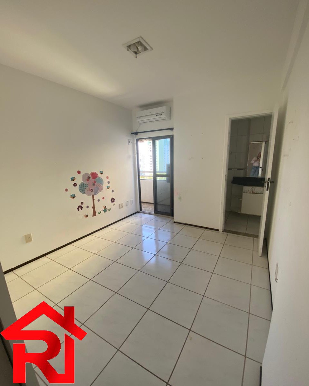 Apartamento à venda com 3 quartos, 105m² - Foto 13