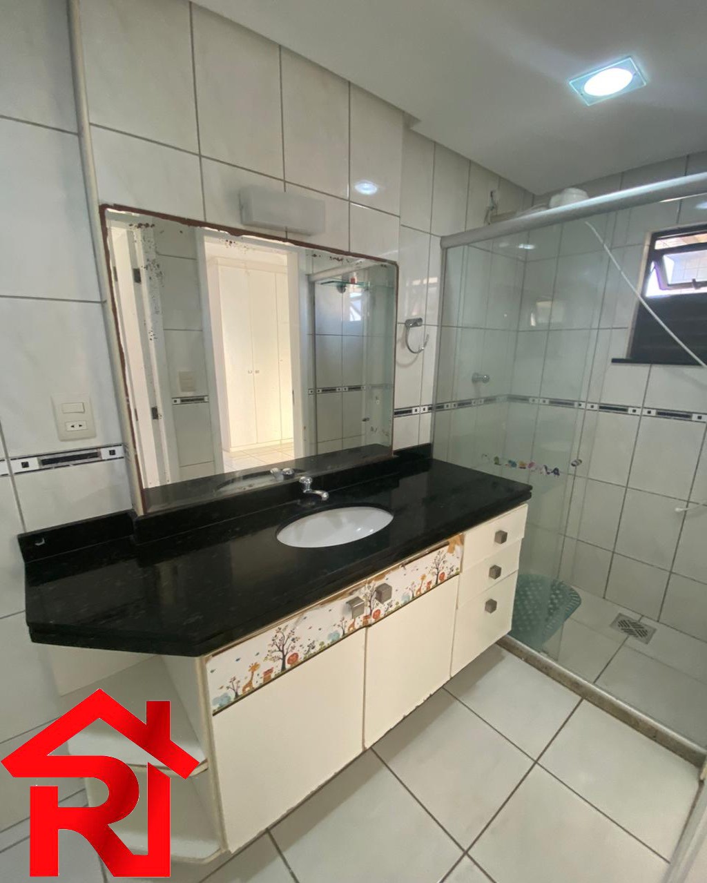 Apartamento à venda com 3 quartos, 105m² - Foto 11