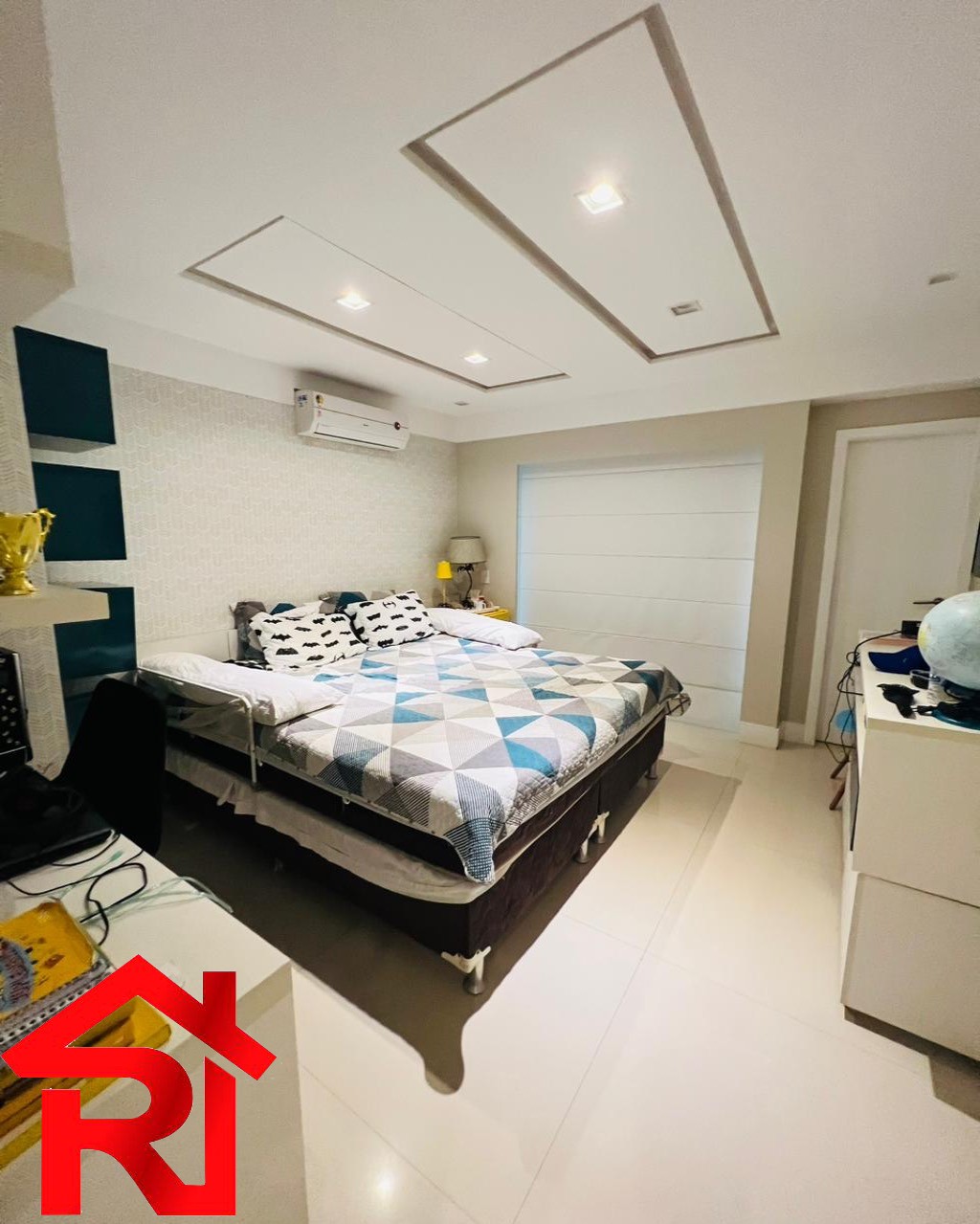 Apartamento à venda com 3 quartos, 300m² - Foto 8