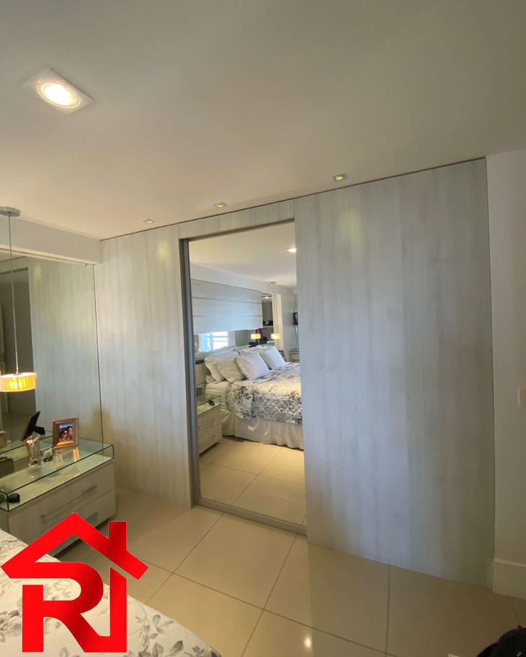 Apartamento à venda com 3 quartos, 138m² - Foto 21