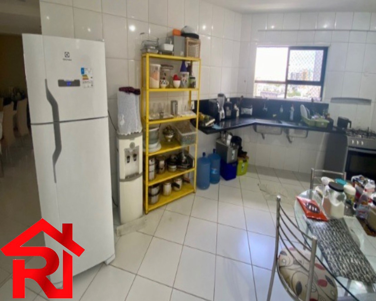 Apartamento à venda com 3 quartos, 180m² - Foto 7