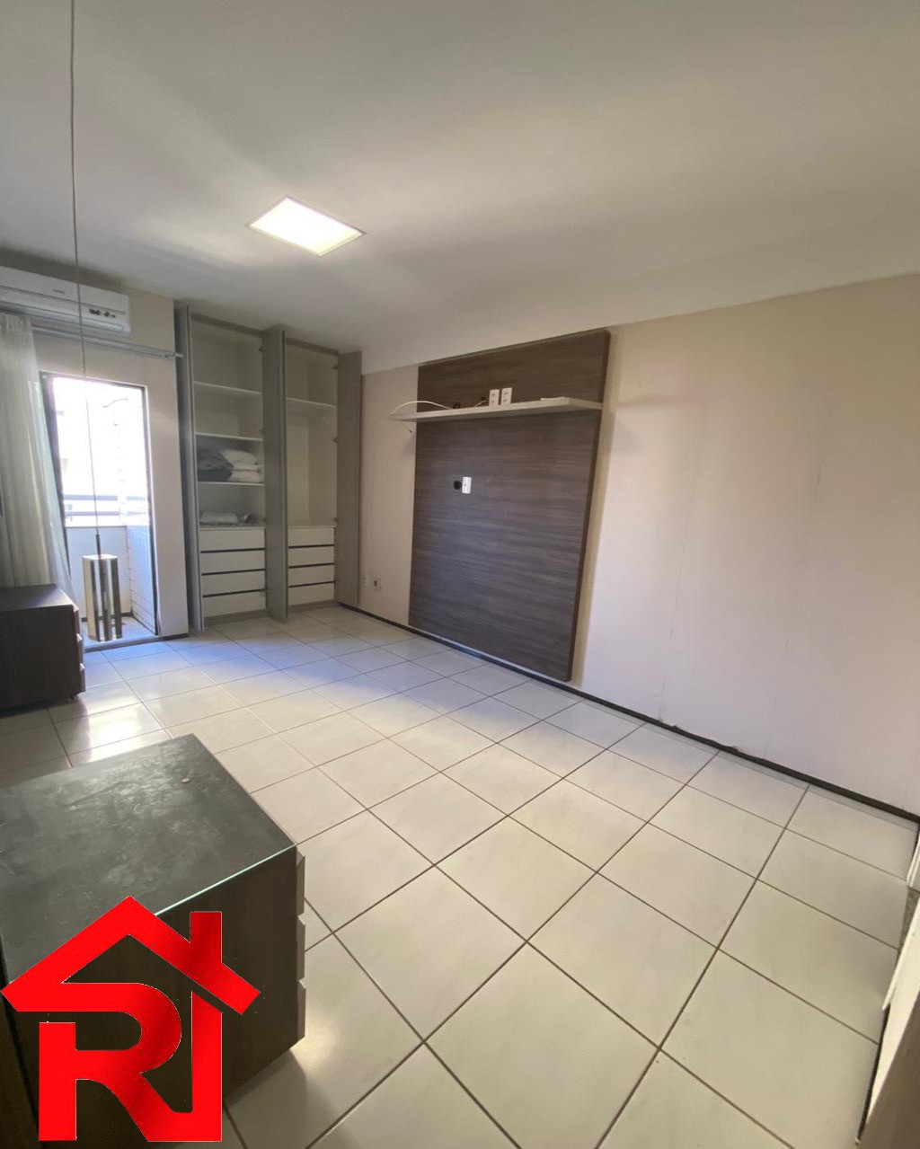 Apartamento à venda com 3 quartos, 105m² - Foto 9