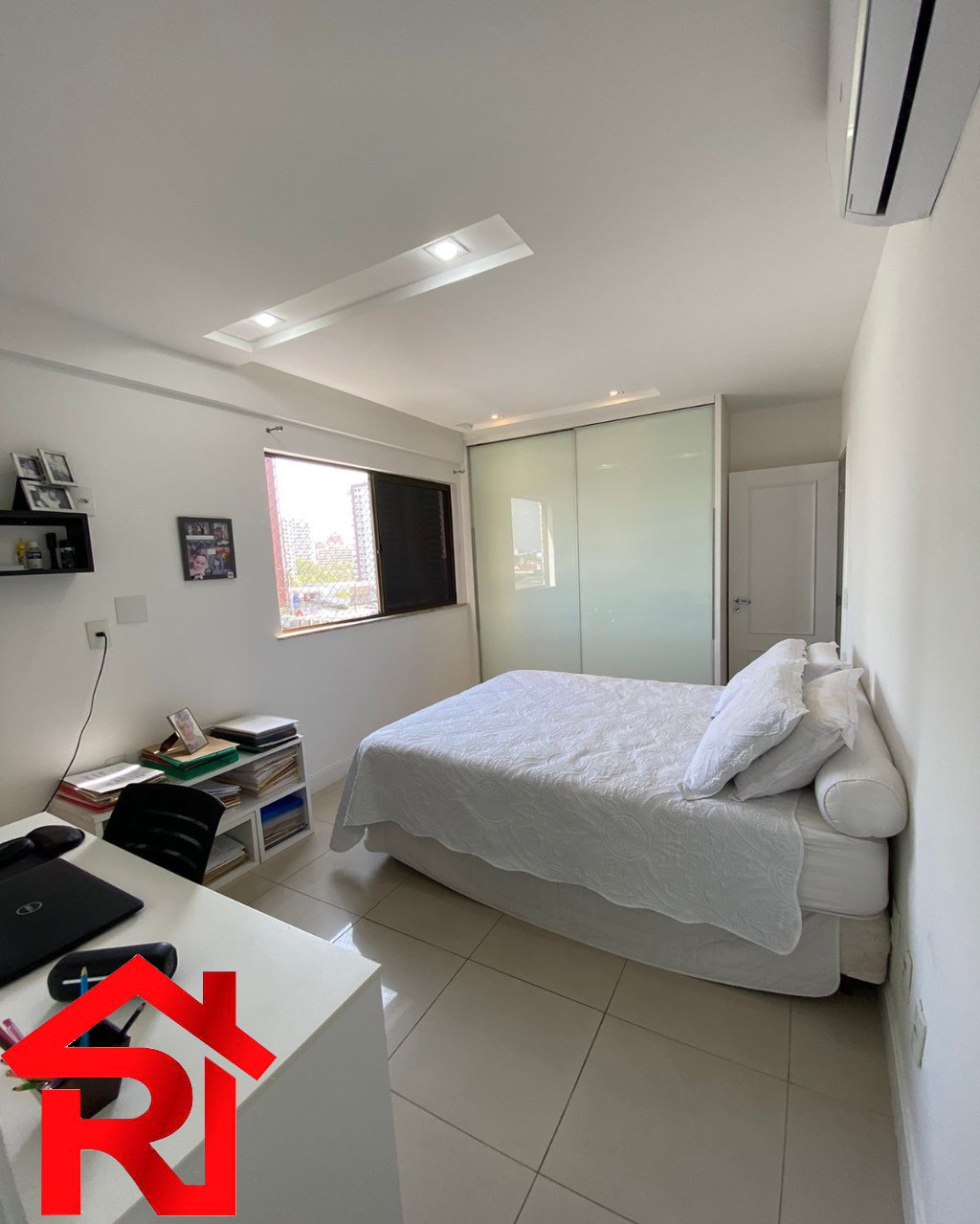 Apartamento à venda com 4 quartos, 197m² - Foto 20