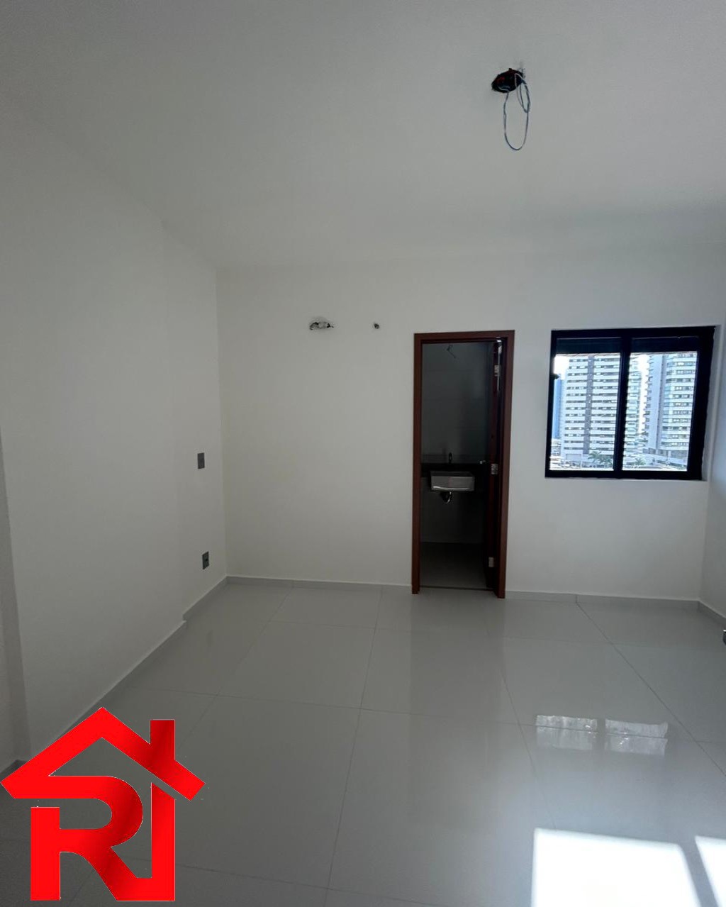 Apartamento à venda com 3 quartos, 135m² - Foto 12