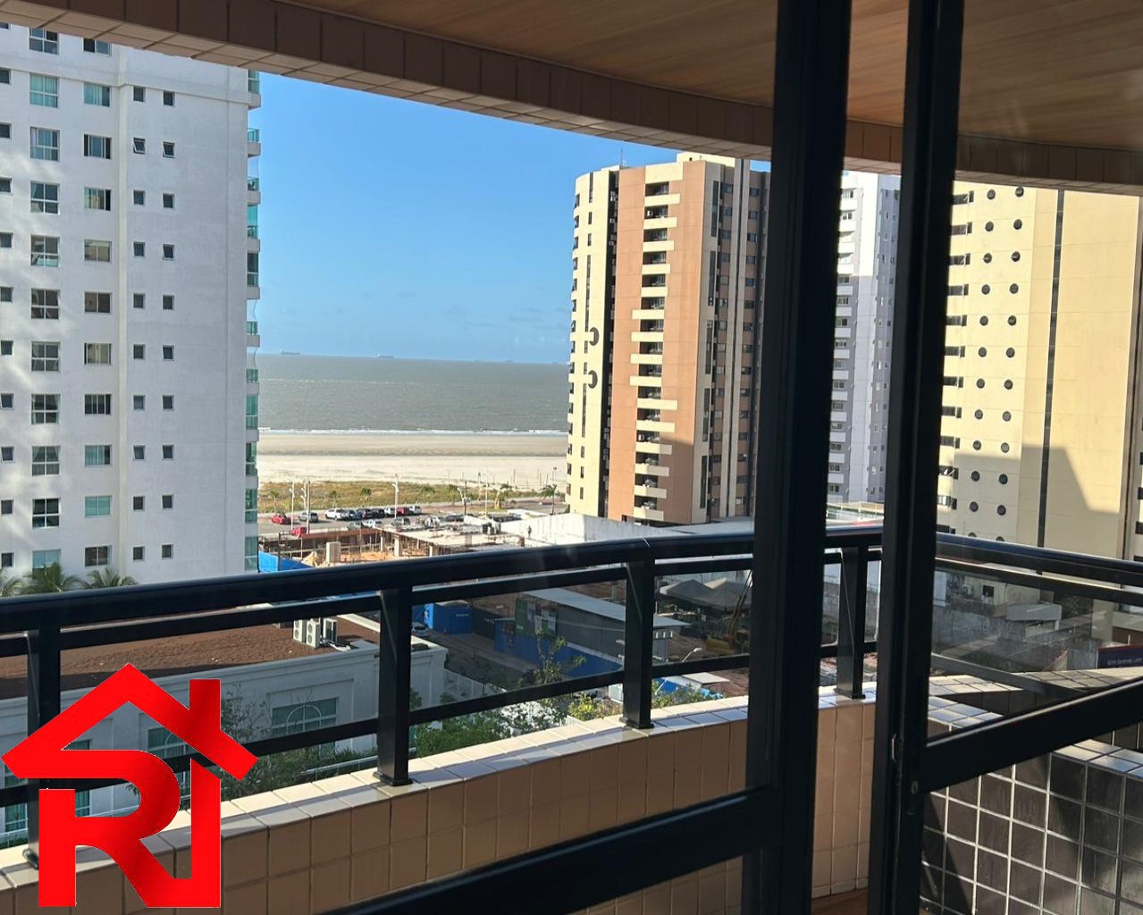 Apartamento à venda com 3 quartos, 135m² - Foto 4