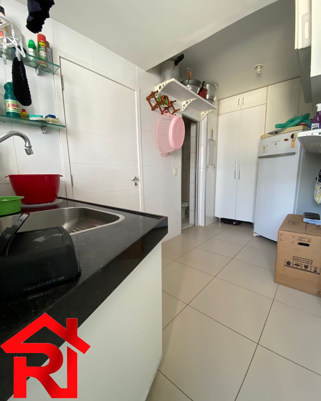 Apartamento à venda com 4 quartos, 197m² - Foto 11