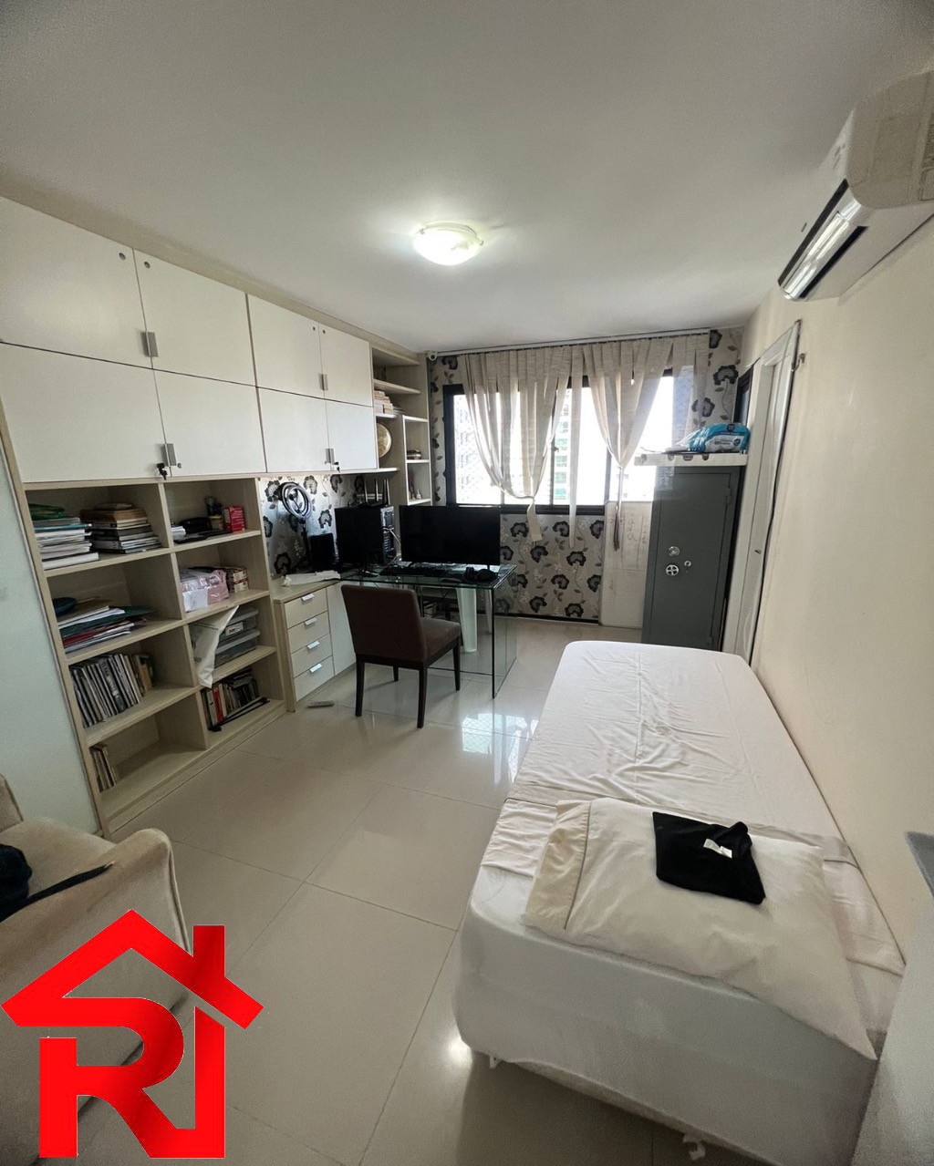 Apartamento à venda com 4 quartos, 230m² - Foto 12