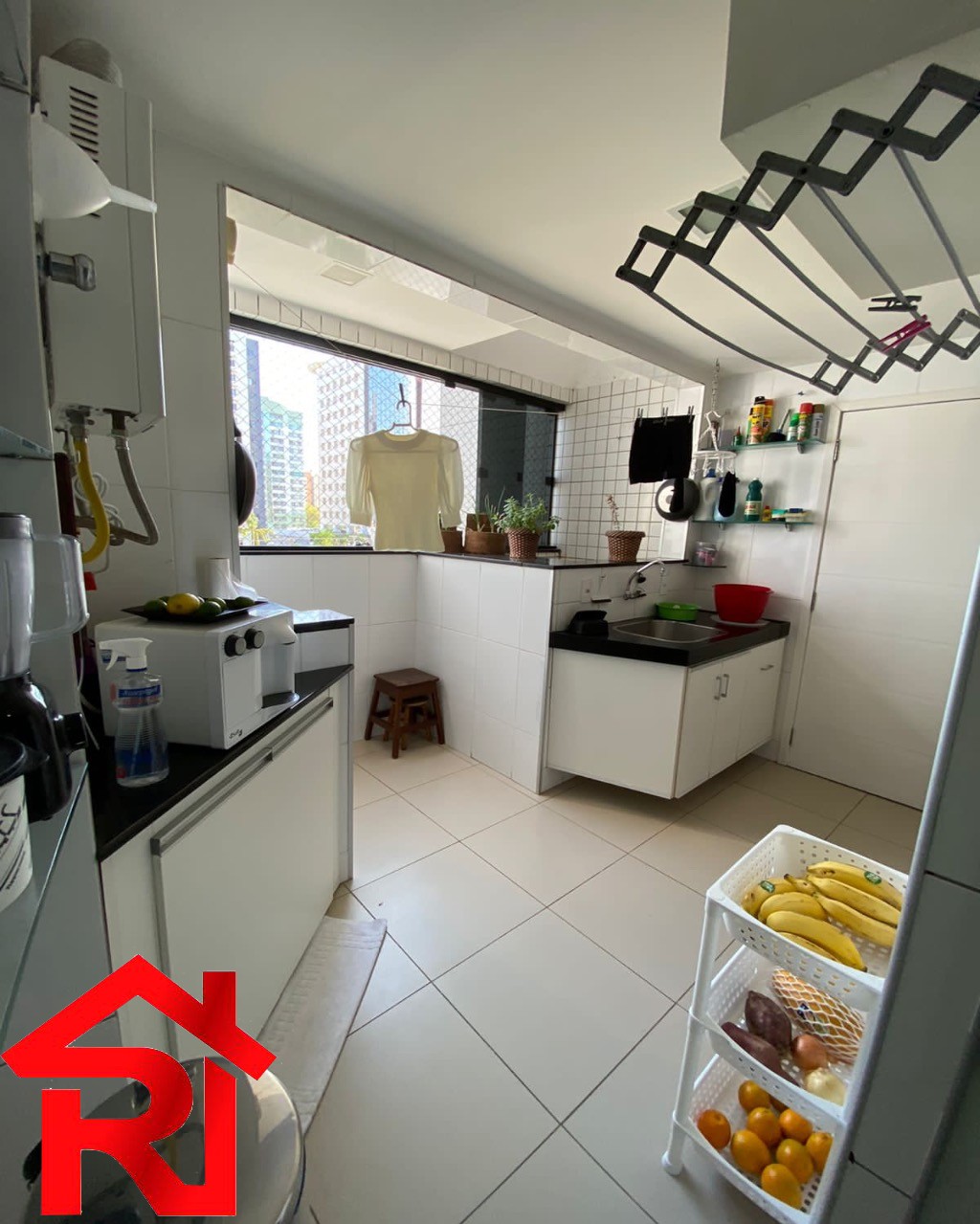 Apartamento à venda com 4 quartos, 197m² - Foto 10