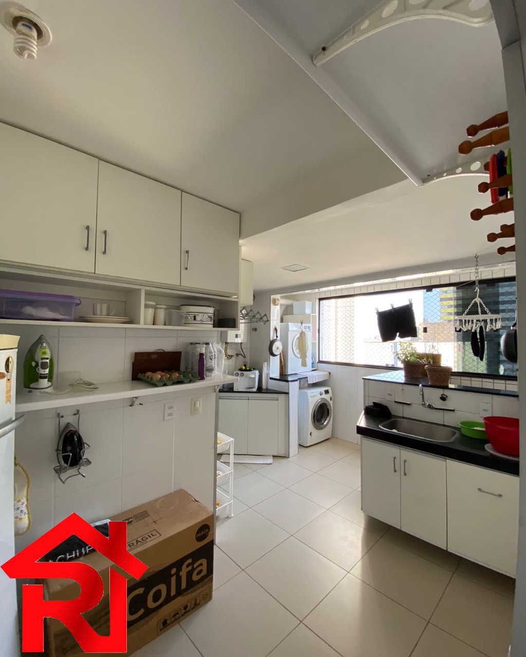 Apartamento à venda com 4 quartos, 197m² - Foto 14