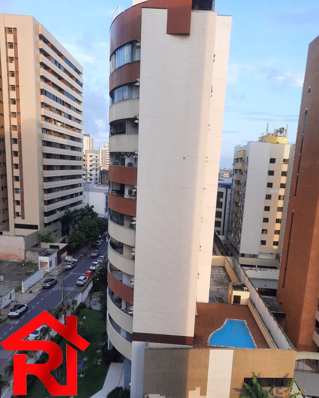 Cobertura à venda com 4 quartos, 240m² - Foto 17