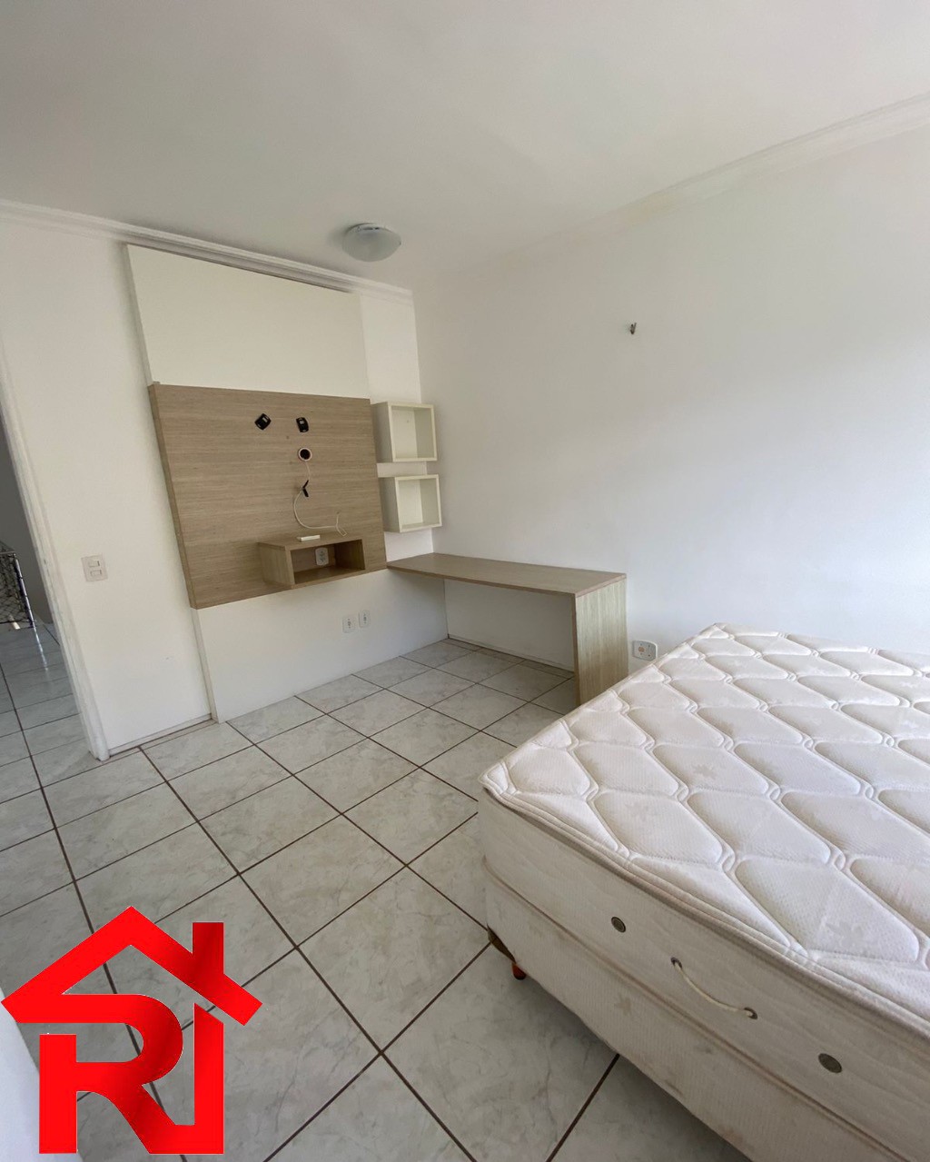 Cobertura à venda com 4 quartos, 240m² - Foto 4