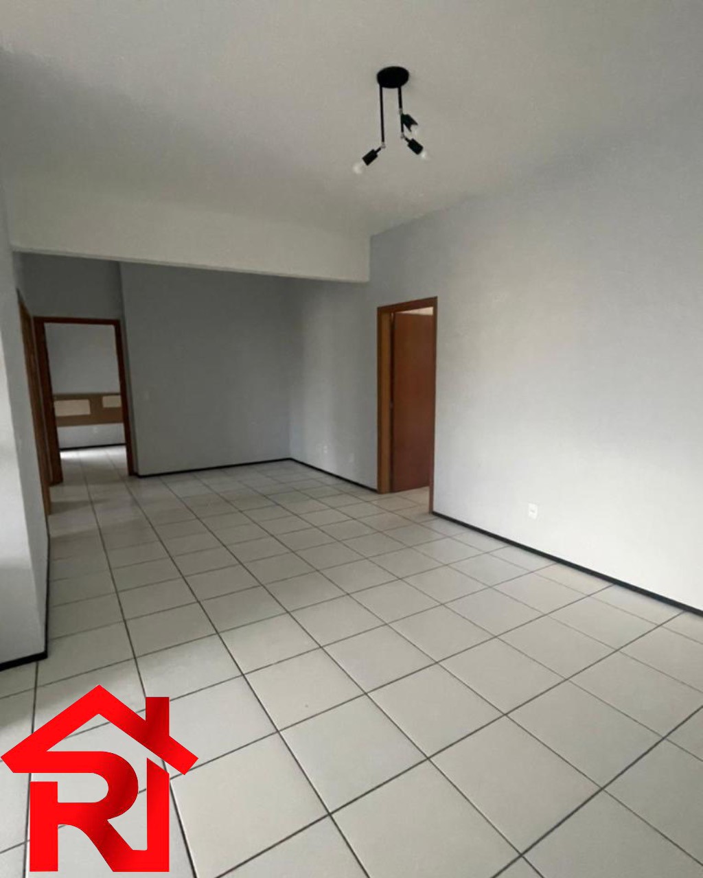 Apartamento para alugar com 3 quartos, 140m² - Foto 3