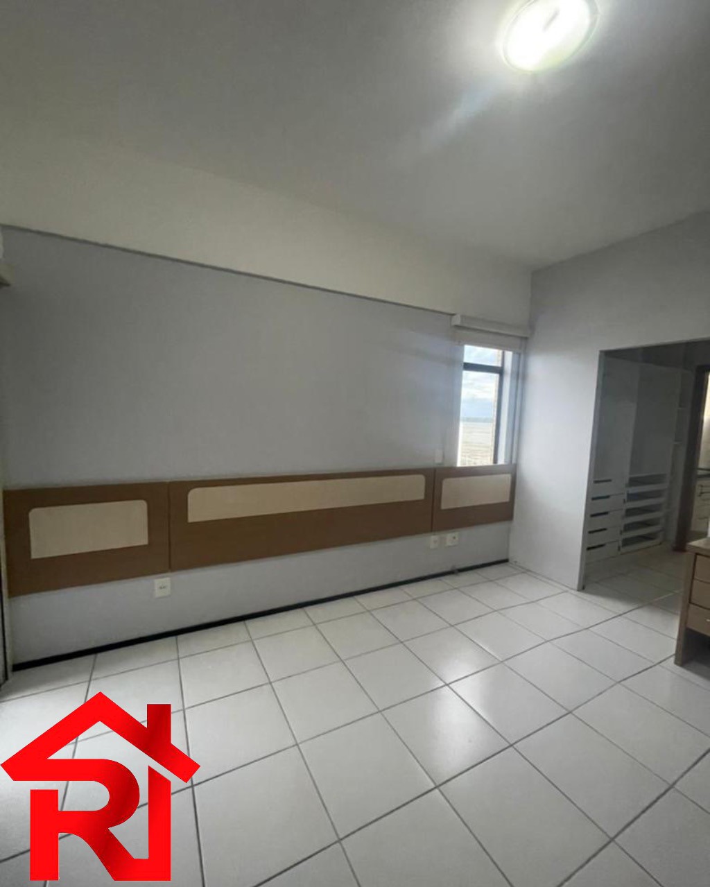 Apartamento para alugar com 3 quartos, 140m² - Foto 13