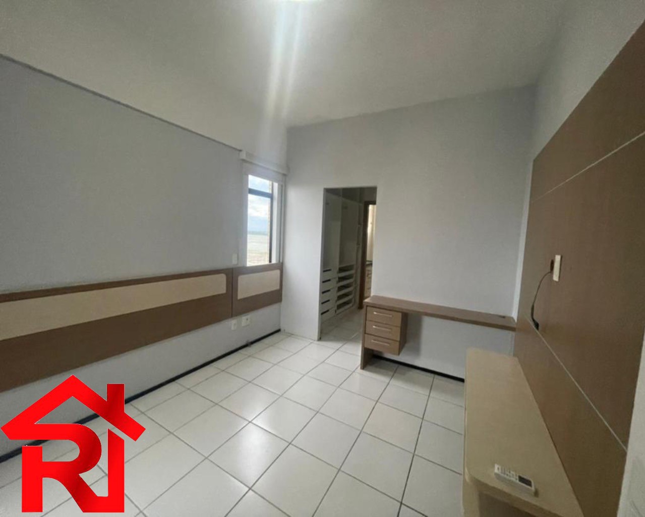 Apartamento para alugar com 3 quartos, 140m² - Foto 10