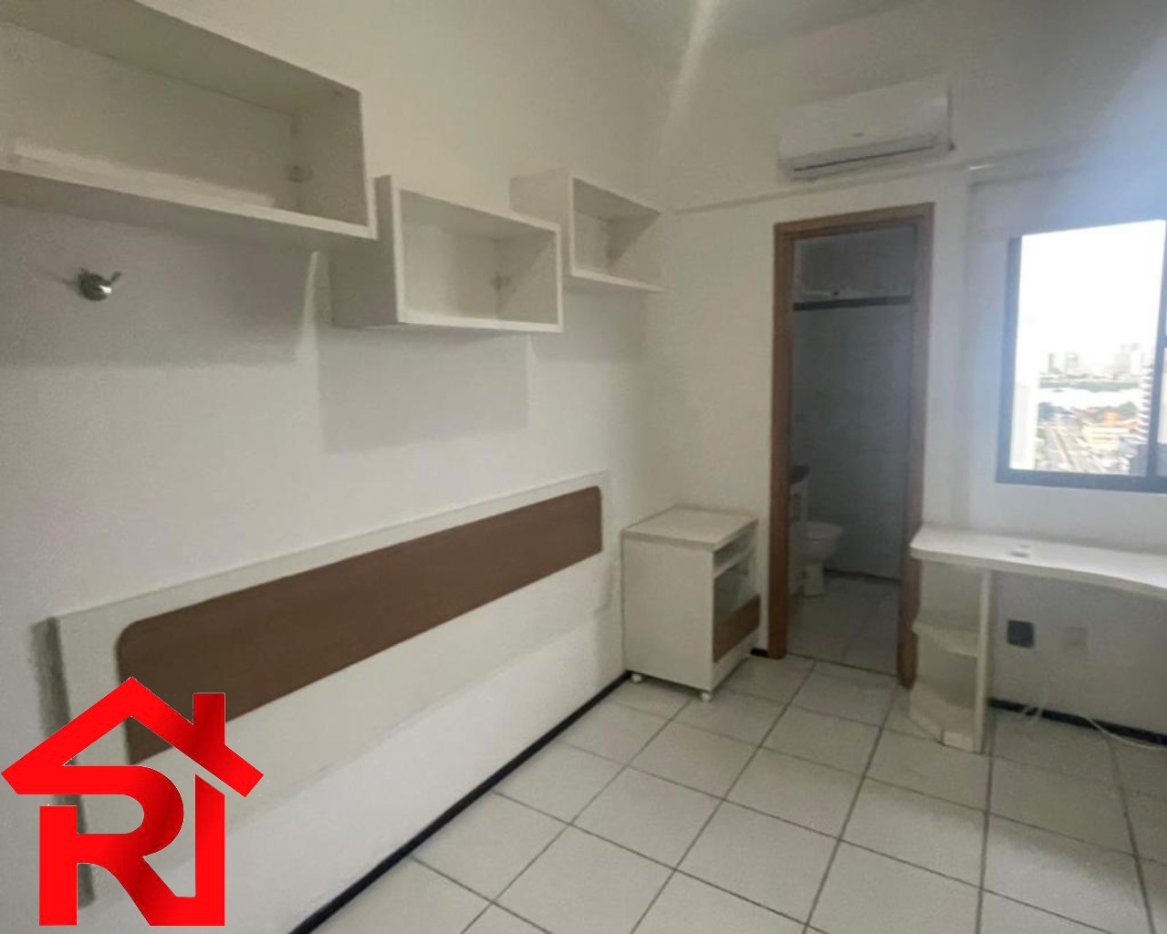 Apartamento para alugar com 3 quartos, 140m² - Foto 5