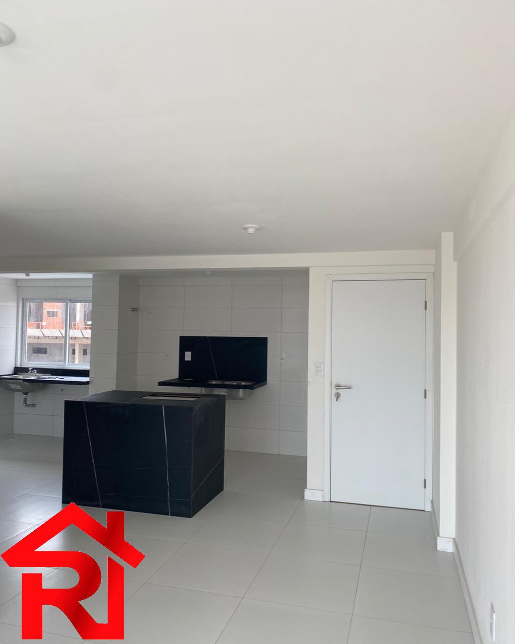 Apartamento à venda com 2 quartos, 70m² - Foto 5