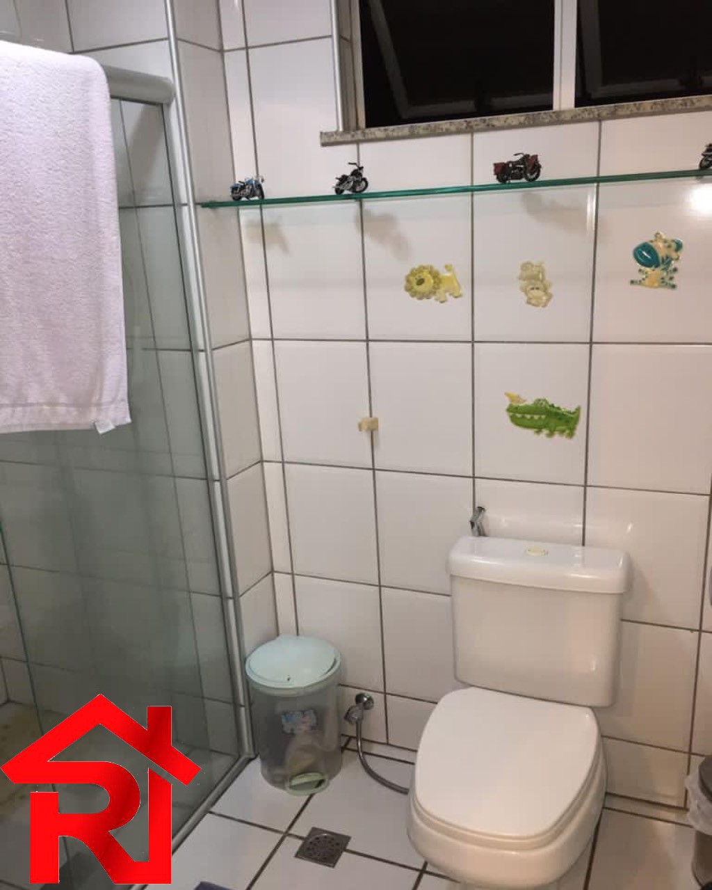 Apartamento para alugar com 3 quartos, 140m² - Foto 15