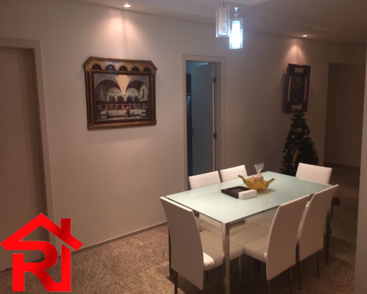 Apartamento para alugar com 3 quartos, 140m² - Foto 4