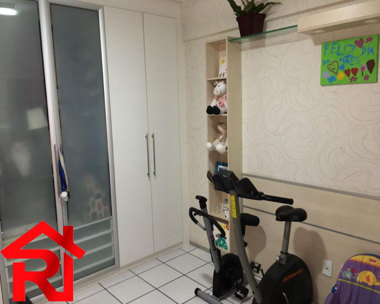 Apartamento para alugar com 3 quartos, 140m² - Foto 12