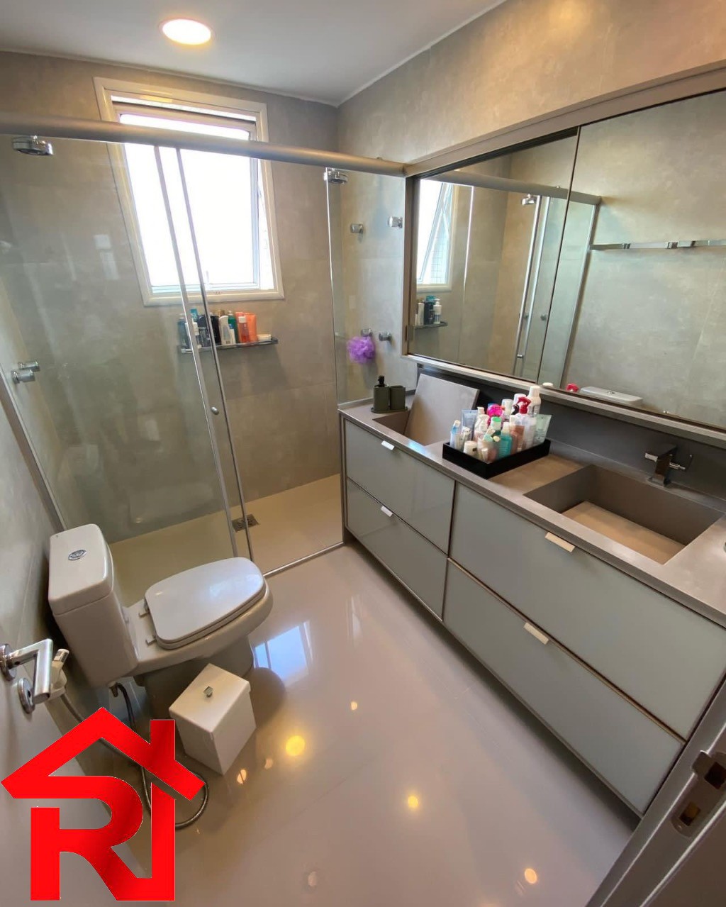 Apartamento à venda com 4 quartos, 217m² - Foto 8