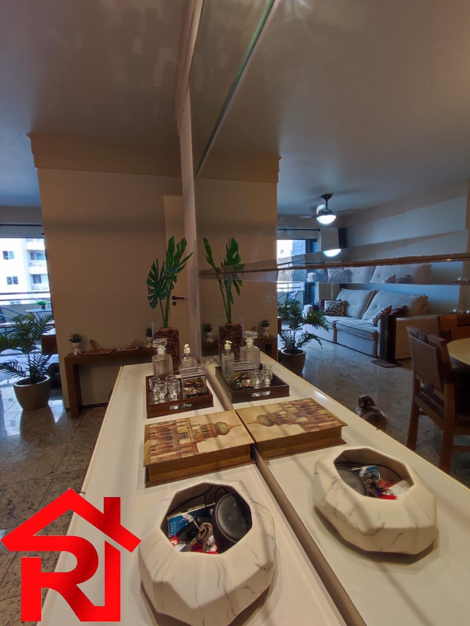 Apartamento à venda com 3 quartos, 117m² - Foto 8