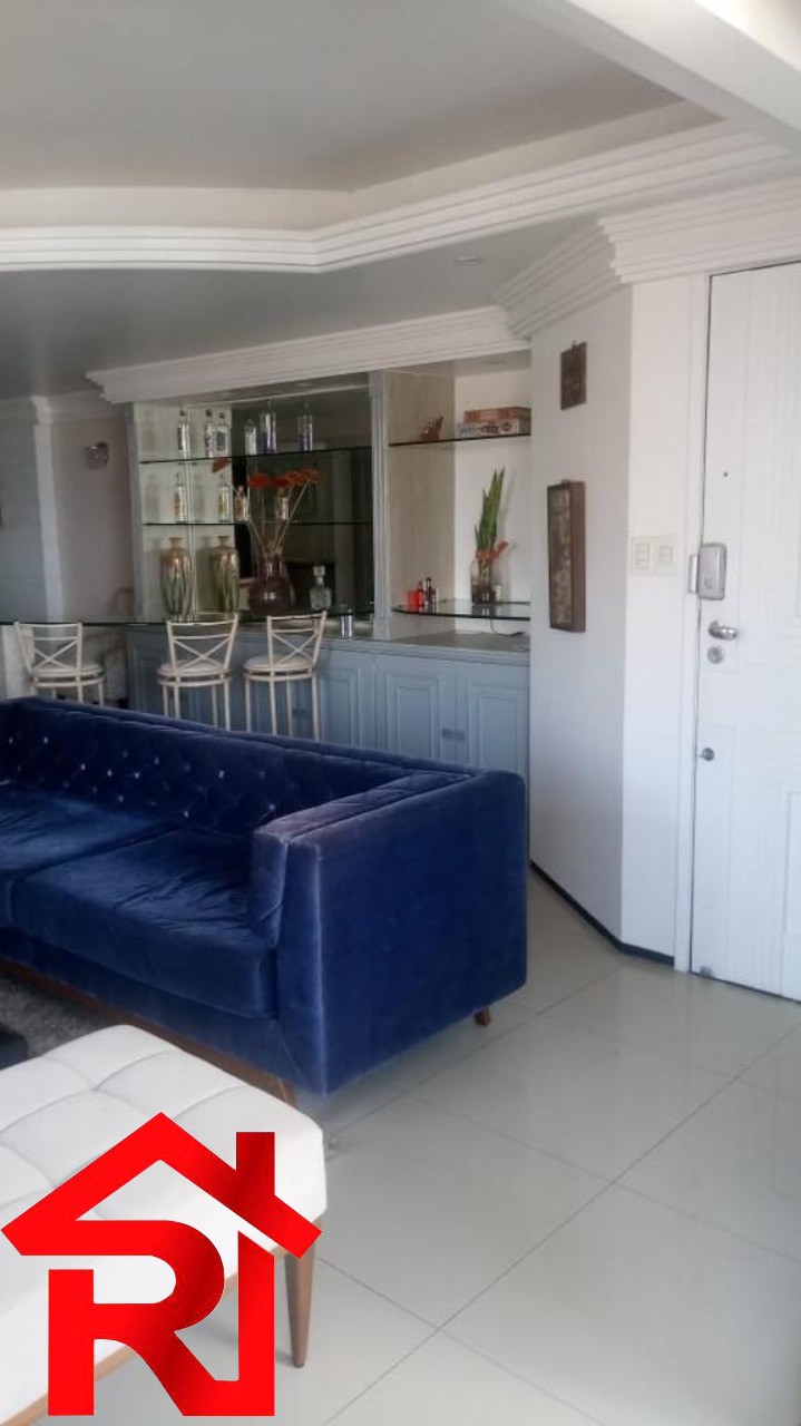 Apartamento para alugar com 3 quartos, 145m² - Foto 4