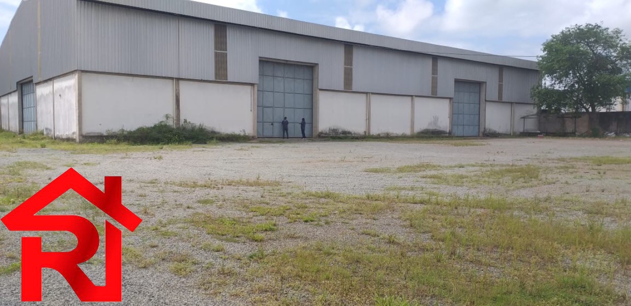 Depósito-Galpão-Armazém para alugar, 1650m² - Foto 2