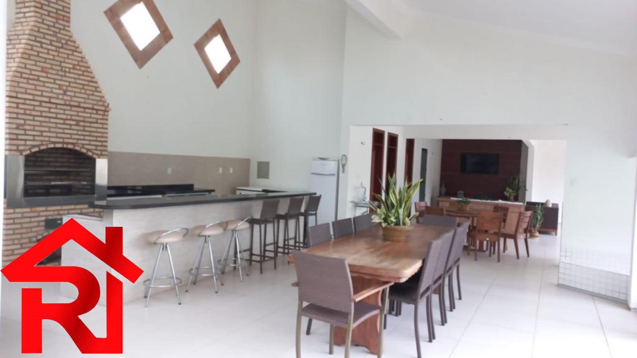 Casa à venda com 4 quartos, 1600m² - Foto 7