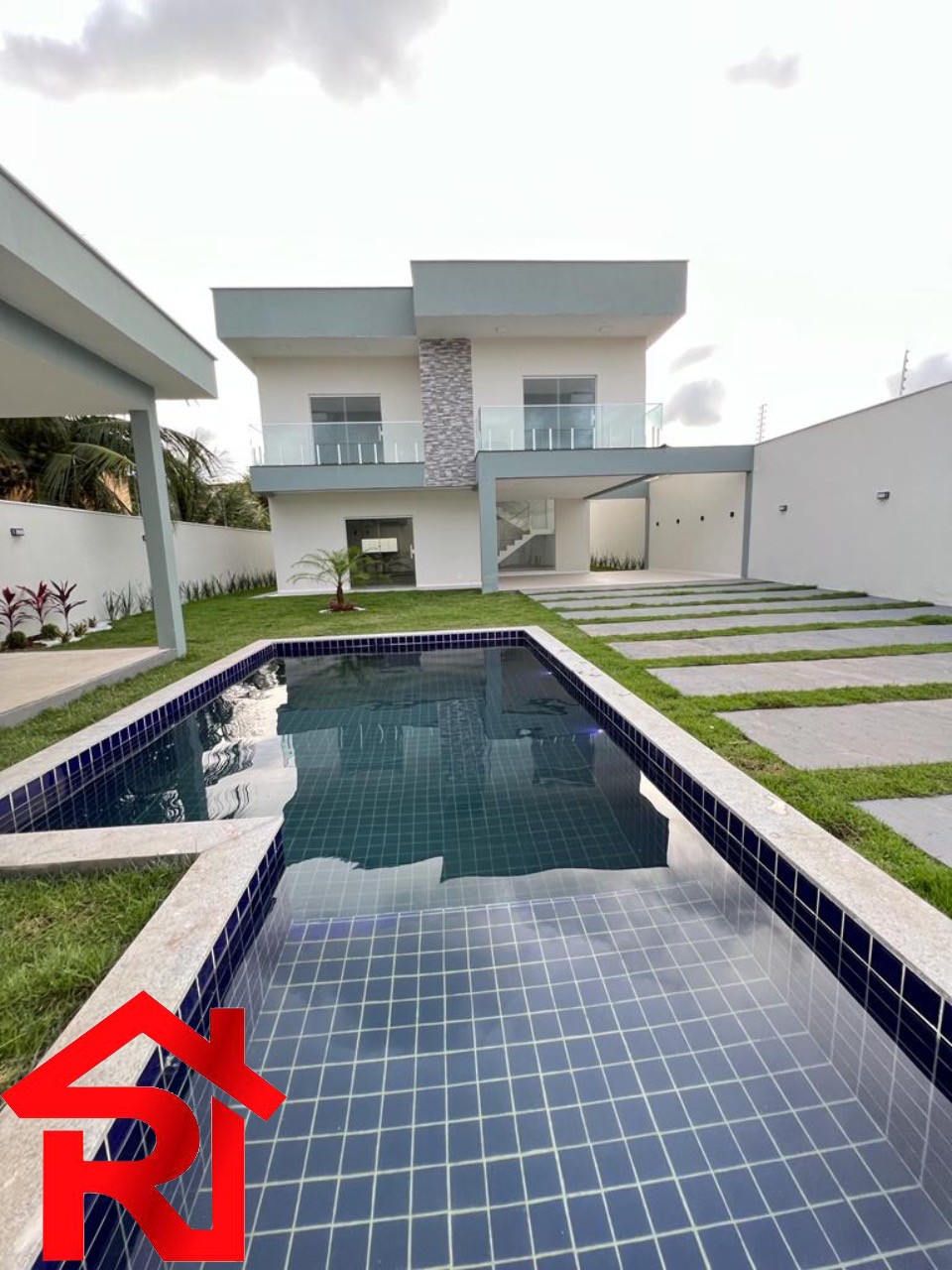 Casa à venda com 5 quartos, 450m² - Foto 2