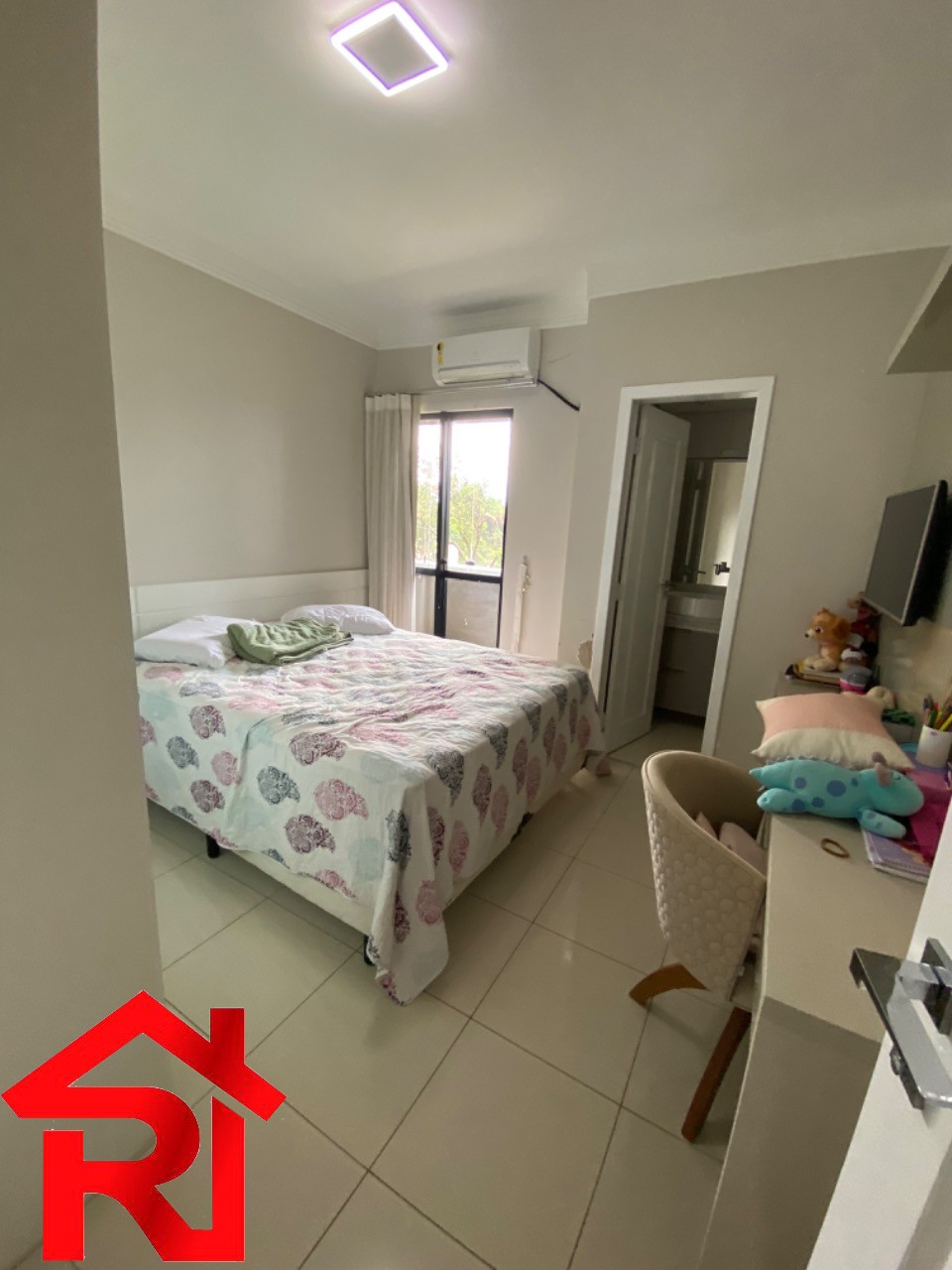 Apartamento à venda com 4 quartos, 147m² - Foto 11