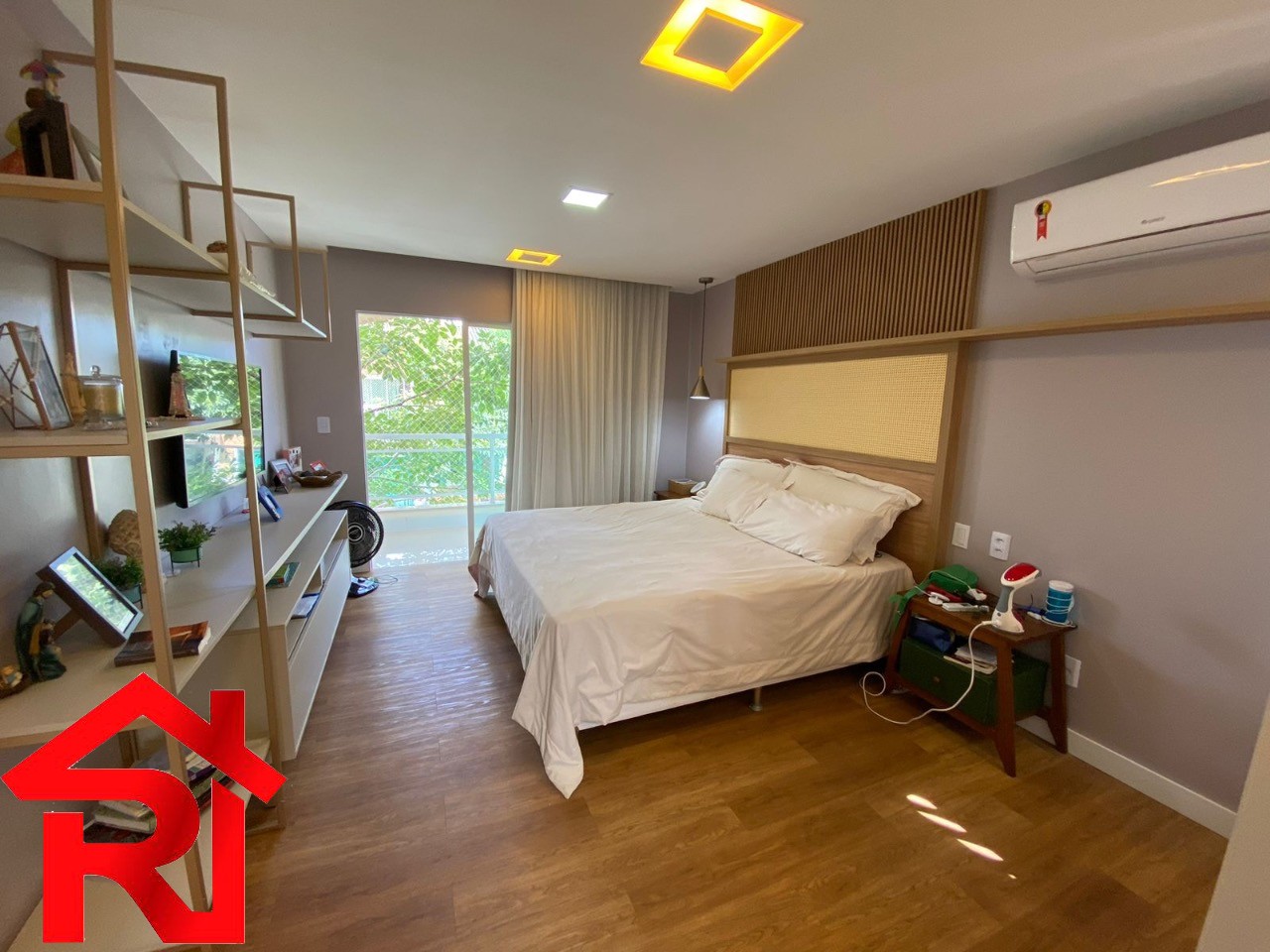 Casa à venda com 3 quartos, 500m² - Foto 10