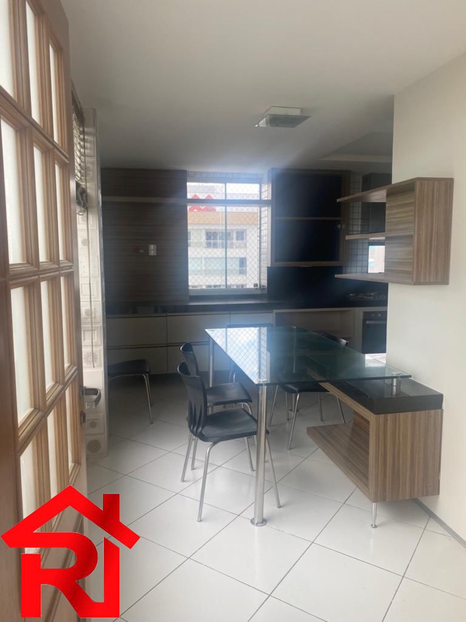 Apartamento para alugar com 4 quartos, 280m² - Foto 8