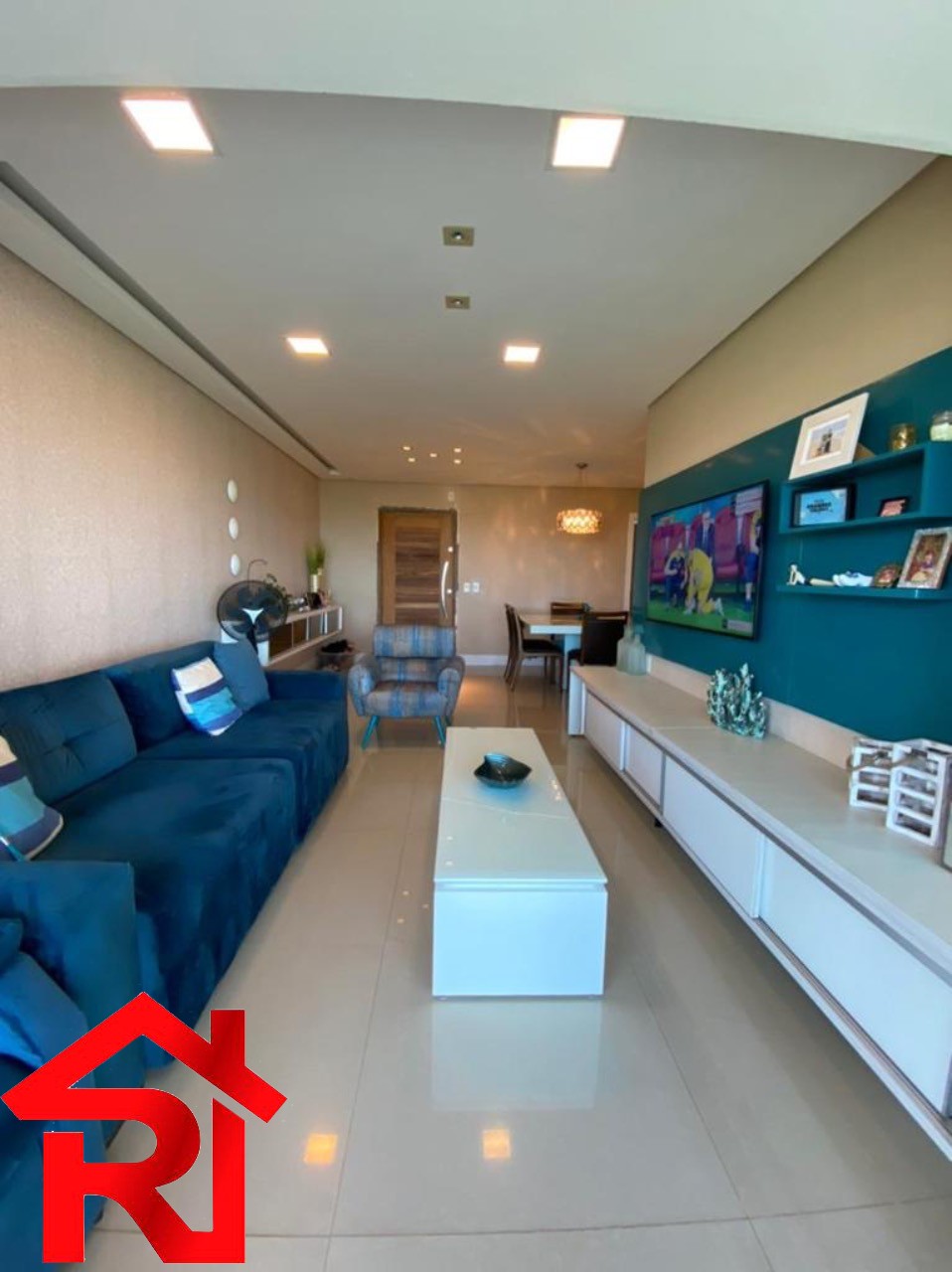 Apartamento para alugar com 3 quartos, 147m² - Foto 13