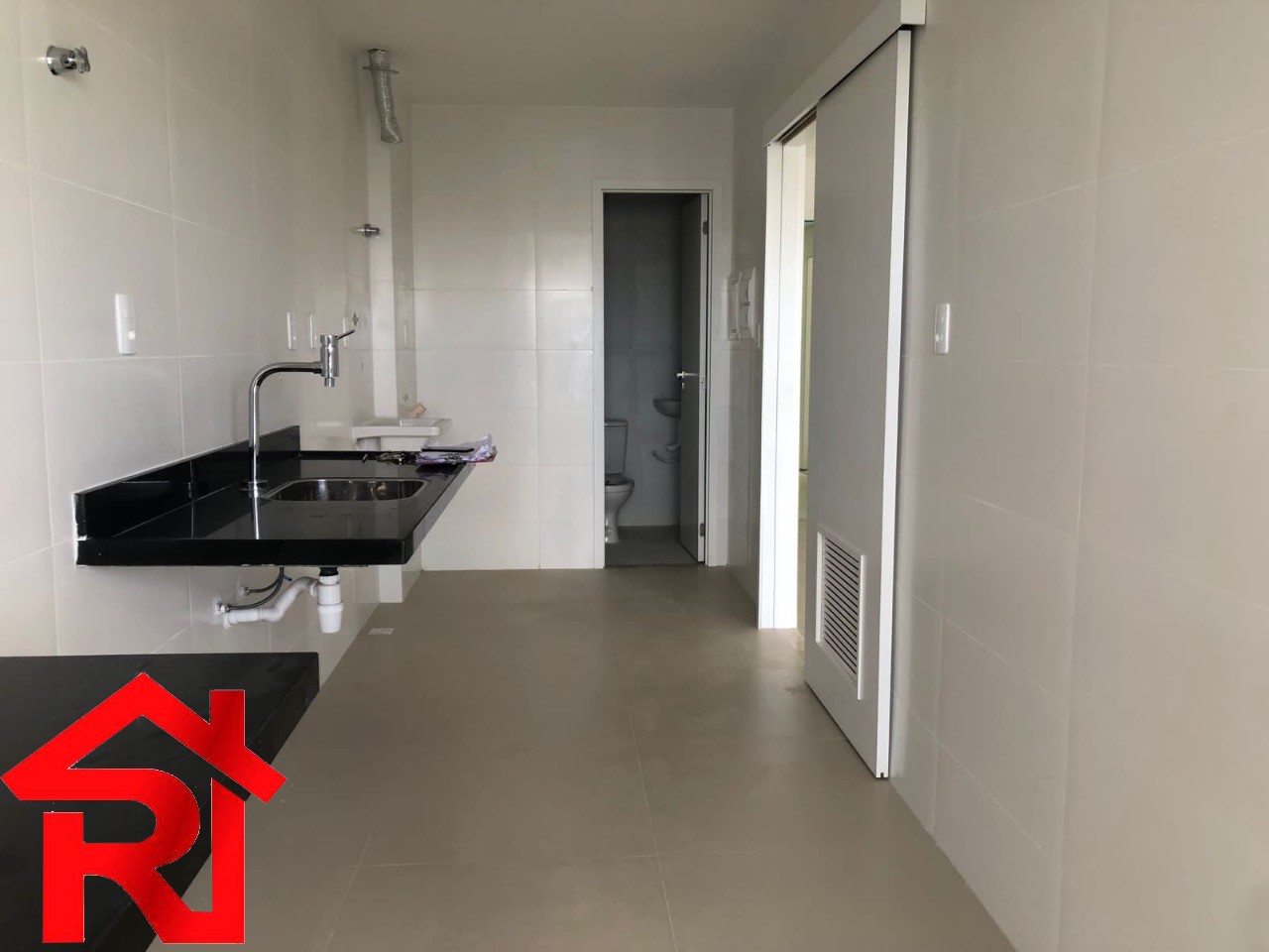 Apartamento à venda com 3 quartos, 101m² - Foto 12