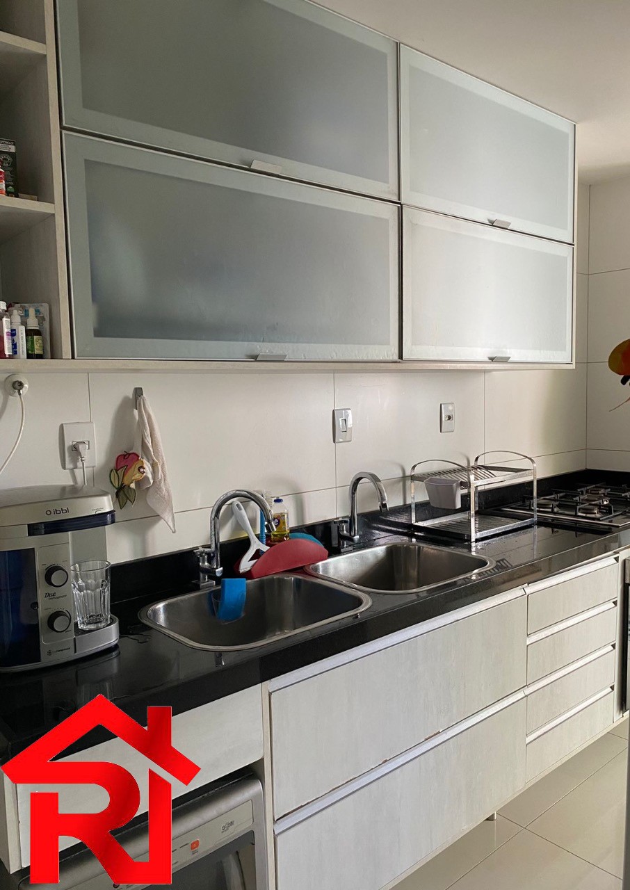 Apartamento para alugar com 4 quartos, 200m² - Foto 14