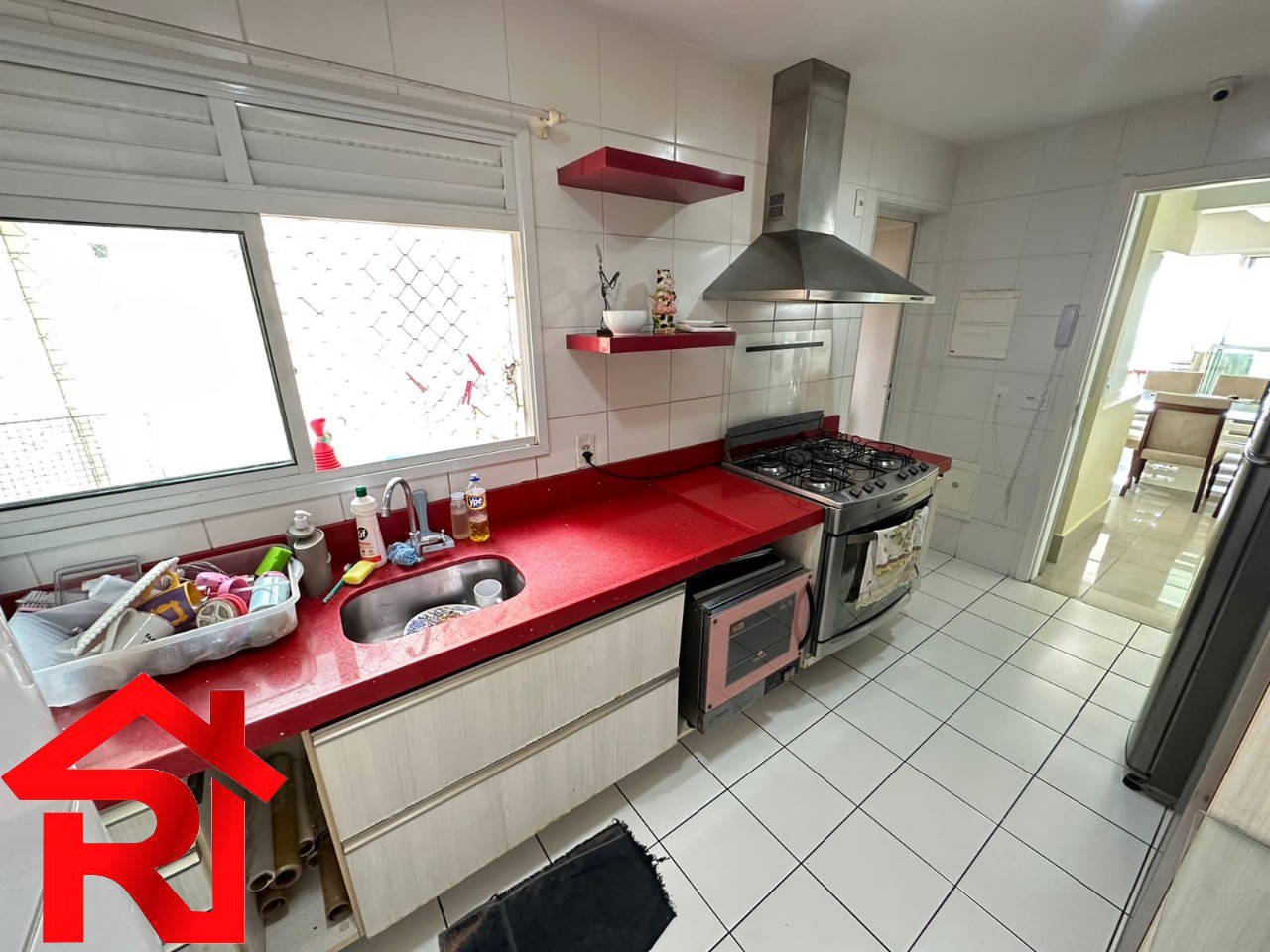 Apartamento à venda com 3 quartos, 142m² - Foto 18