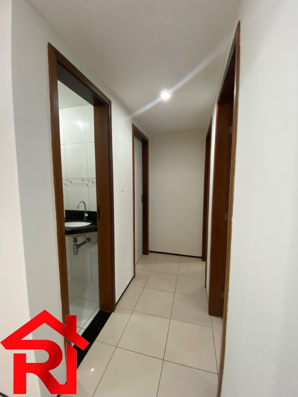 Apartamento para alugar com 3 quartos, 145m² - Foto 19