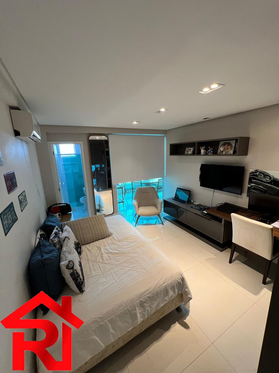 Apartamento à venda com 4 quartos, 200m² - Foto 15