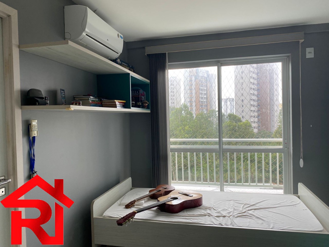 Apartamento para alugar com 4 quartos, 200m² - Foto 15