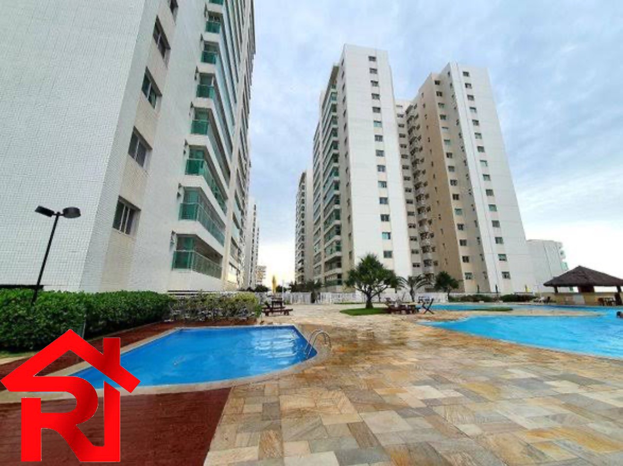 Apartamento à venda com 3 quartos, 142m² - Foto 5