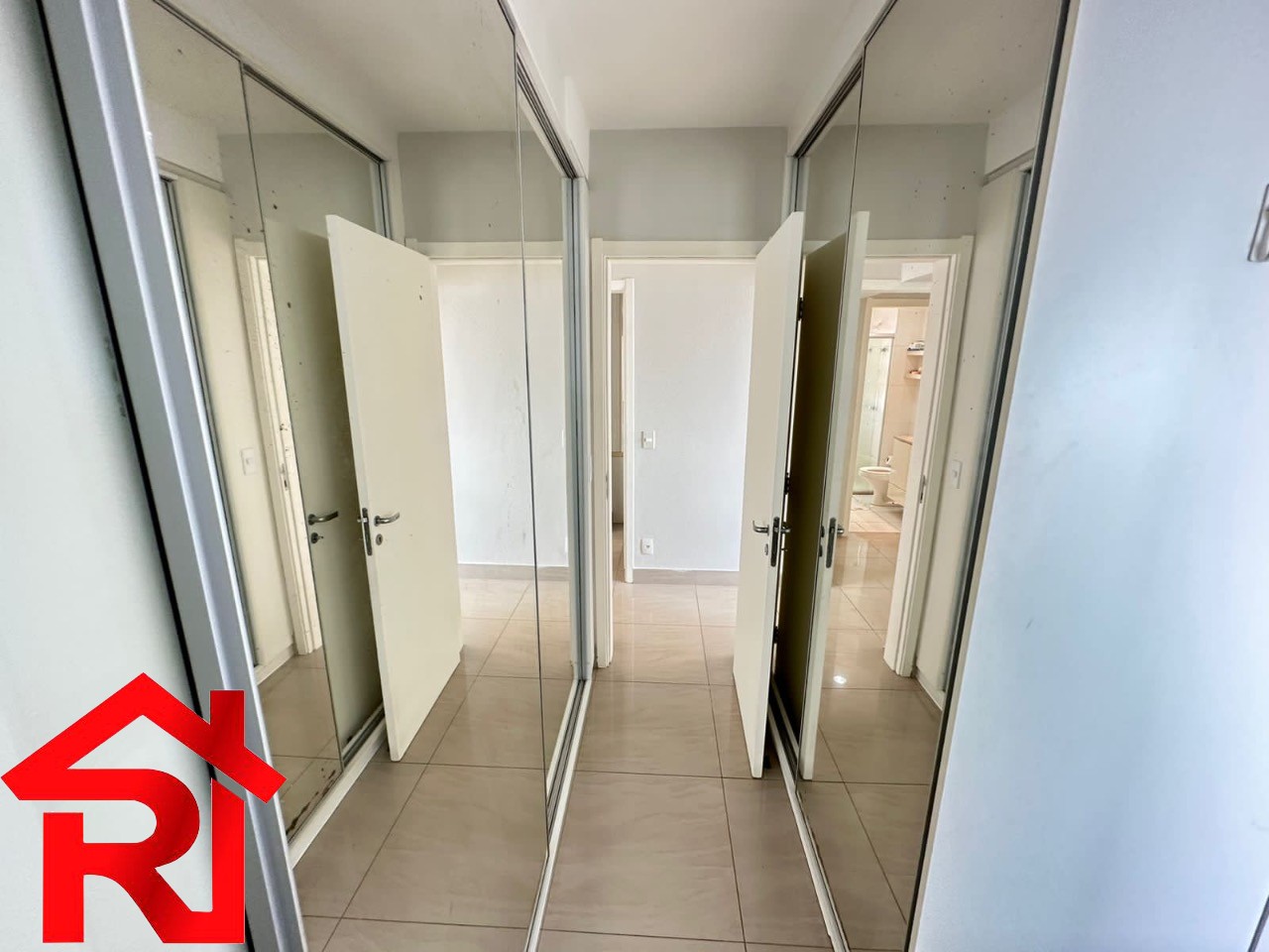 Apartamento à venda com 3 quartos, 142m² - Foto 25