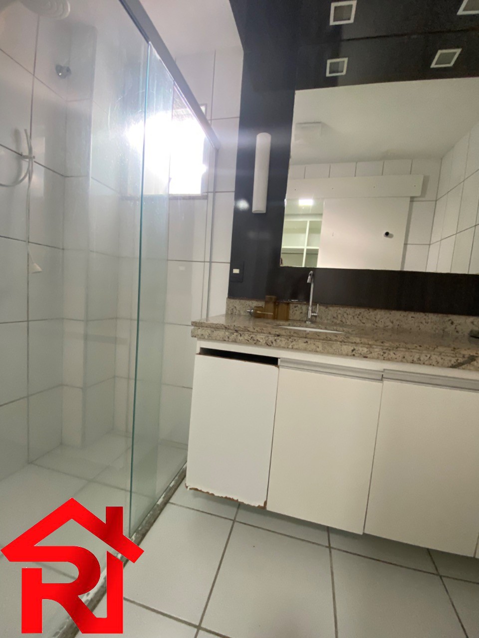 Casa para alugar com 3 quartos, 490m² - Foto 31