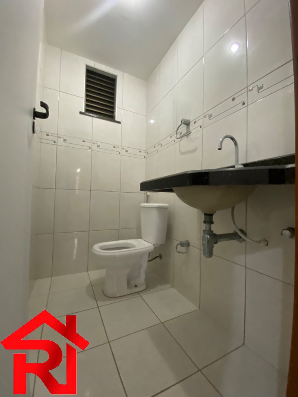 Apartamento para alugar com 3 quartos, 145m² - Foto 18