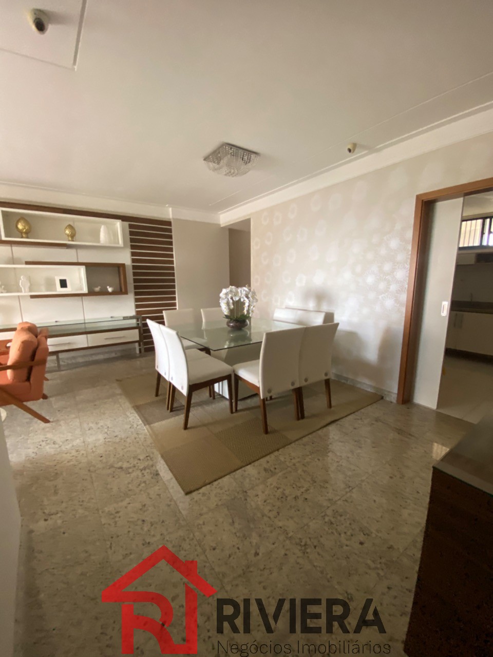 Apartamento para alugar com 3 quartos, 150m² - Foto 11