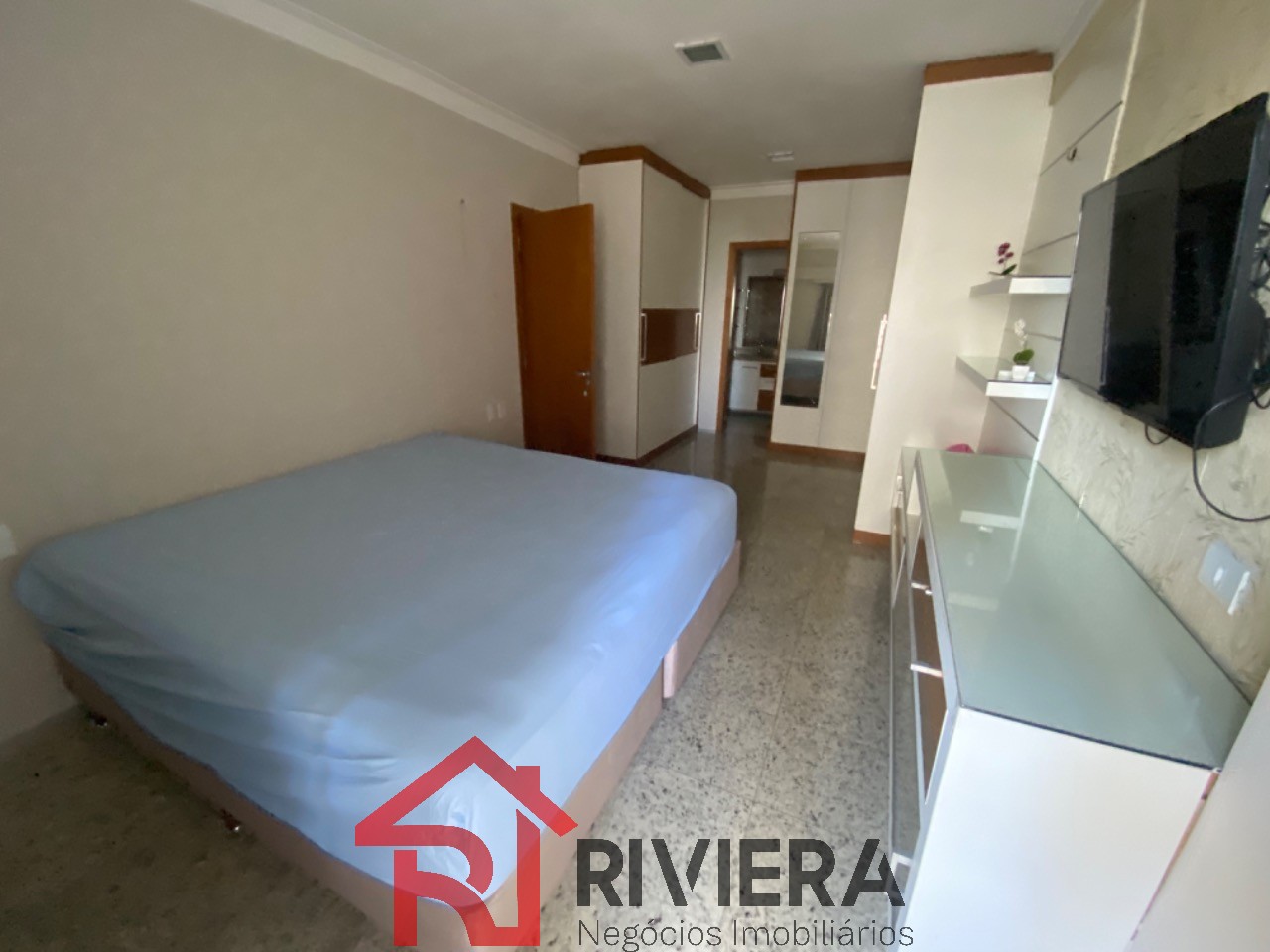 Apartamento para alugar com 3 quartos, 150m² - Foto 8